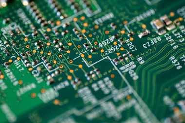 Why are cyber attacks on the IC supply chain difficult to prevent?
