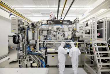 Invest 50 billion! Canon expands production of lithography equipment!