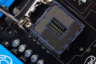 Arm announces second-quarter report: licensing fees plunge 53% to $192.7 million