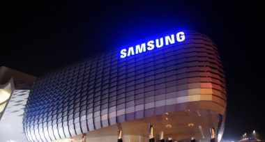Samsung's Rapid Advance in Tech Investment: TSMC, Intel Competition