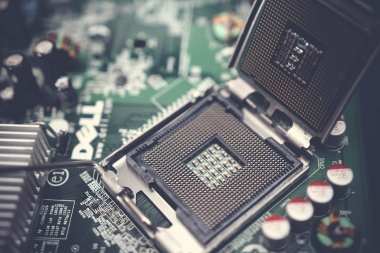 US Government to Build Two Large Chip Manufacturing Clusters with CHIPS Act Funds by 2030, Subsidy Applications to Open Next Week.