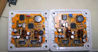 DIY 86-Type Wall Panel Charger: Fast Charging & Clock Screensaver