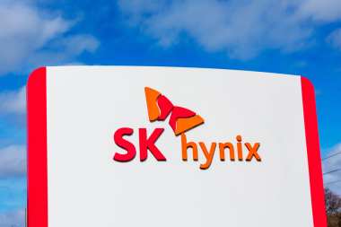 SK hynix's HBM3E: AI Giants Take Notice SK hynix's HBM3E: AI Giants Take Notice