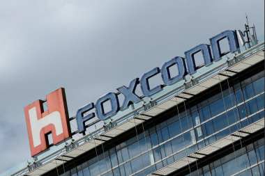 Foxconn Expects Rebound: Q2 Revenue Decline, Q3 Strong Growth