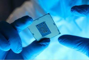 Q2 Global Semiconductor Revenue Soars by $4.6B