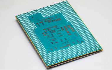 Intel's Revolutionary Glass Substrate: 2026 Production
