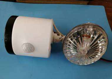 DIY Motion-Sensor Light: Bathroom Lighting Project