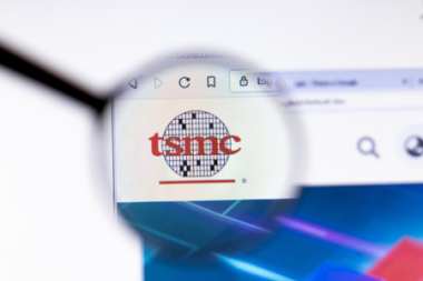 iPhone 16 Soars with TSMC's N3E Tech