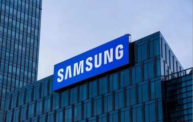 Samsung Q4 2023 Profits Drop 35% amid Market Slump