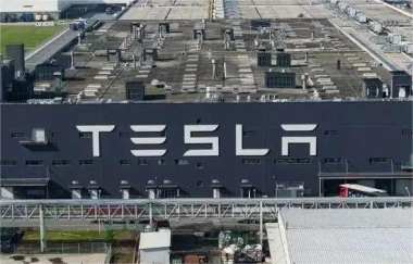 Tesla China Layoffs: Some Departments Up to 50% Cuts!