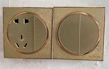 DIY eWeLink WiFi Switch Mod