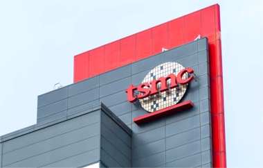 TSMC Advances Chip Packaging: From Wafer to Panel Level