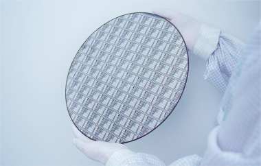 Infineon Unveils World's First 12-Inch GaN Wafer Technology