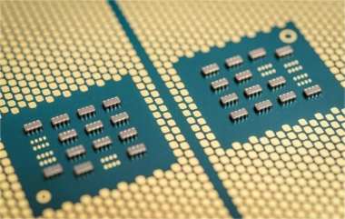 AMD Surpasses Intel in Data Center Chip Revenue