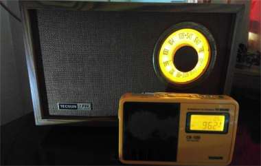 DIY TECSUN CR-100 Radio Repair