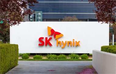 SK Hynix Speeds Up M15X Fab for HBM Demand