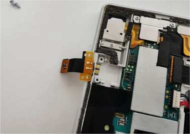 DIY Revives Sony Tablet Z1 with Magnetic Charging