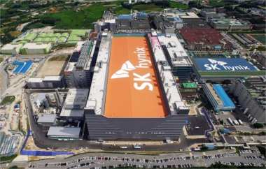 SK hynix Tops Samsung Again in Memory Chip Market