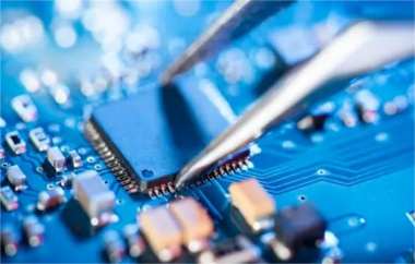 Trump's 100% Chip Tariffs Exempt TSMC, Apple, Samsung & SK Hynix