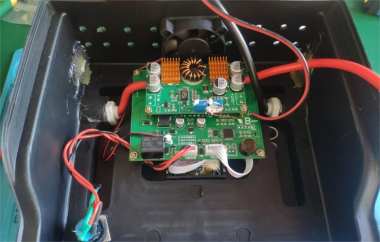 DIY Automatic Supercapacitor Car Jump Starter
