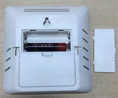 DIY LCD Clock Lithium Upgrade Guide DIY LCD Clock Lithium Upgrade Guide