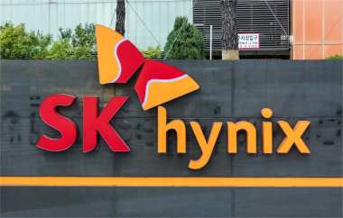 SK Hynix Delays HBM4 Expansion to Early 2026