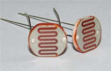 LDR vs Photodiode: What's the Difference?