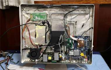 DIY 2007 iMac Mod: Turn It into a Windows PC