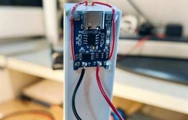DIY Sensor Light Battery Upgrade with 18650 Cells DIY Sensor Light Battery Upgrade with 18650 Cells