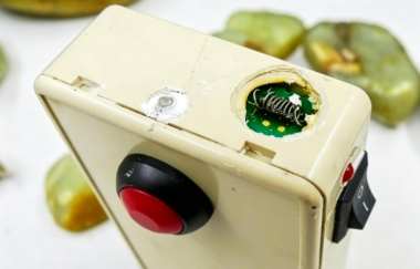 DIY Electric Heating Lighter from Hair Dryer Wire